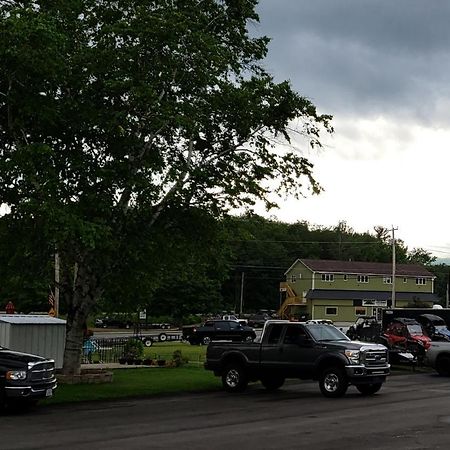 Gorham Motor Inn Exterior photo