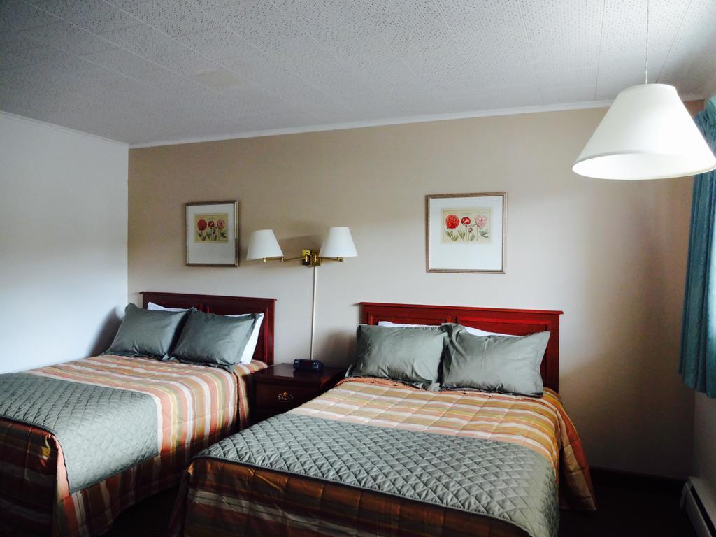 Gorham Motor Inn Exterior photo